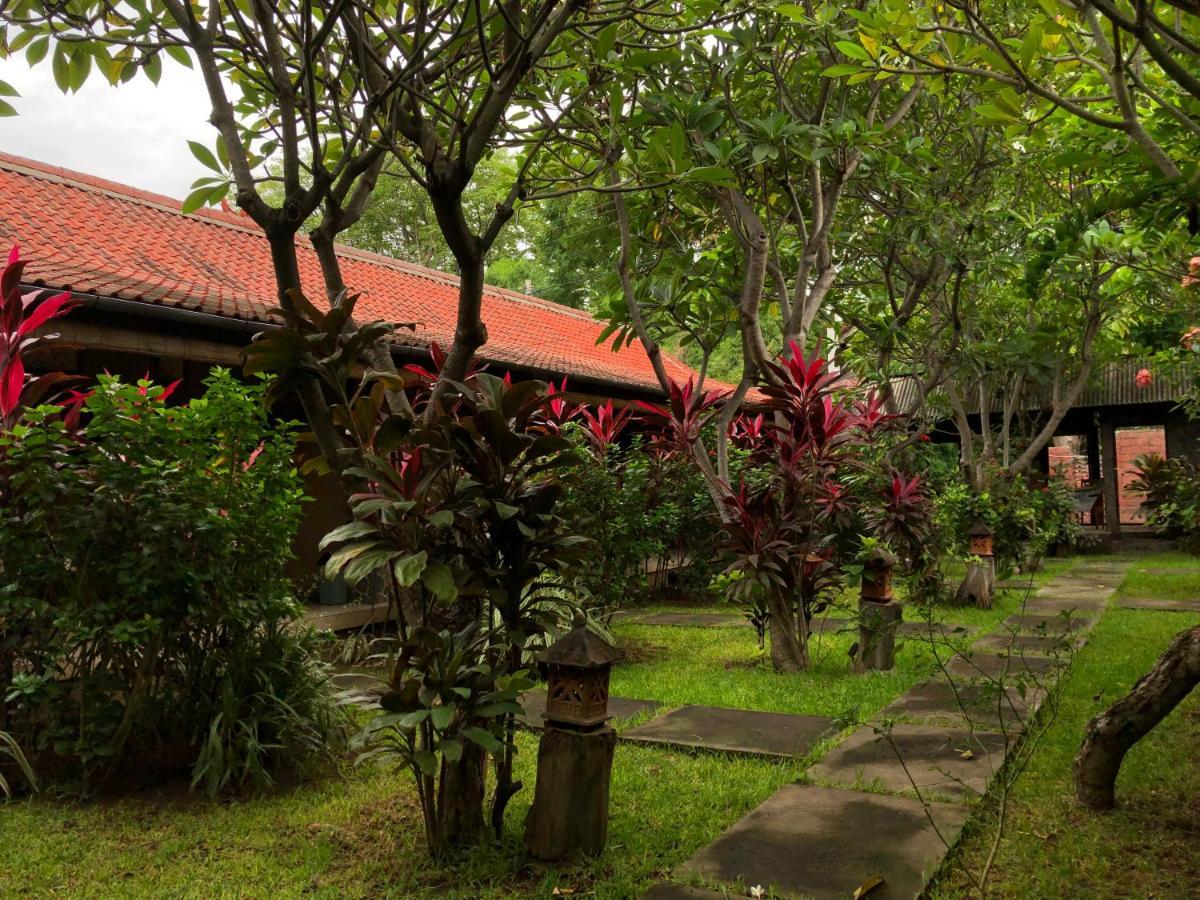 草堂新都旅馆 佩母得兰 外观 照片